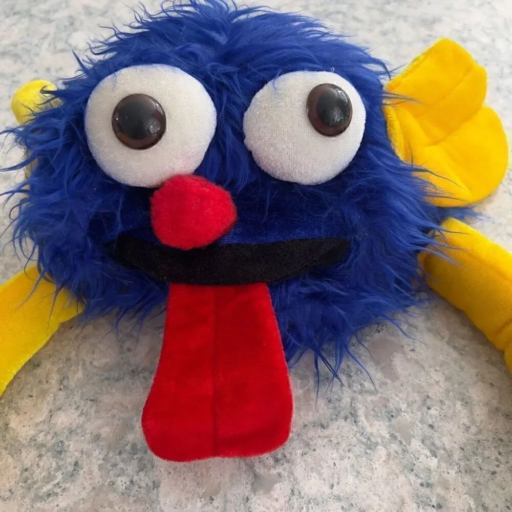 NEW Funny furry blue raspberry monster hat - Picture 2 of 7